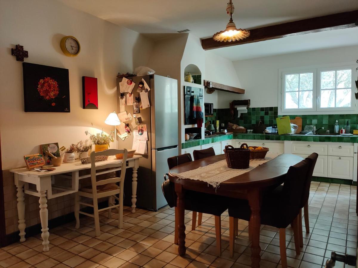 Villa Les Chariotins Draguignan Extérieur photo